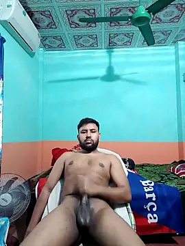 Snapshot of zakly69 chatting on 03-15-25, 06:36 zakly69 online show from 03-15-25, 06:36