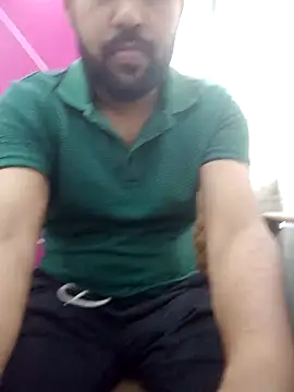 Snapshot of zakly69 chatting on 11-03-25, 08:48 zakly69 online show from 11-03-25, 08:48