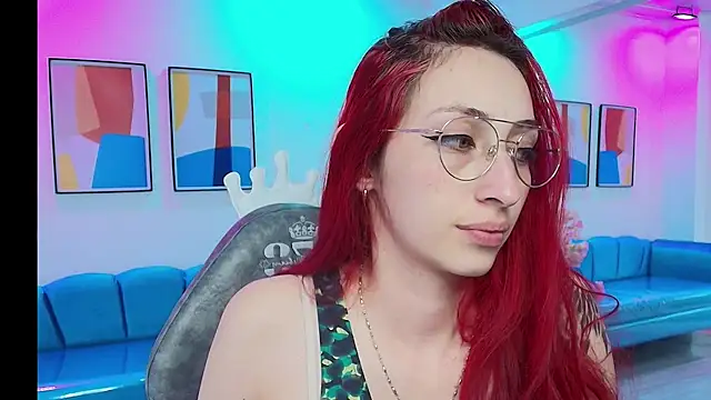 Snapshot of Vermelha_Gremory_ chatting on 03-09-25, 04:33 Vermelha Gremory  online show from 03-09-25, 04:33