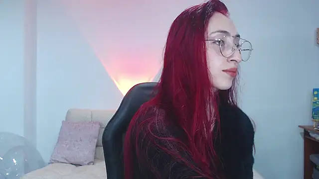Snapshot of Vermelha_Gremory_ chatting on 09-29-25, 09:08 Vermelha Gremory  online show from 09-29-25, 09:08