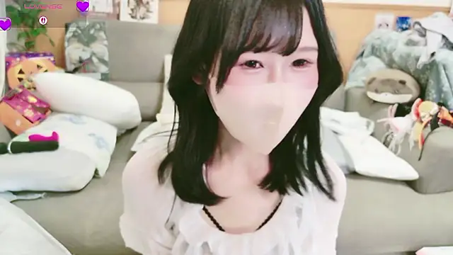 Snapshot of Conatsu chatting on 10-24-25, 04:53 Conatsu online show from 10-24-25, 04:53