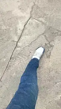 Snapshot of mendelicius chatting on 10-27-25, 11:47 mendelicius online show from 10-27-25, 11:47