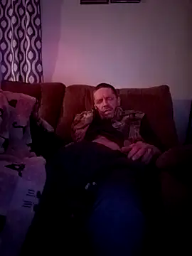 Bigloggz online show from 03-05-26, 06:42