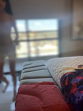 Valentcouple online show from 10-04-25, 05:33