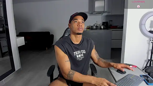 TROYWESLY- online show from 05-28-26, 11:46