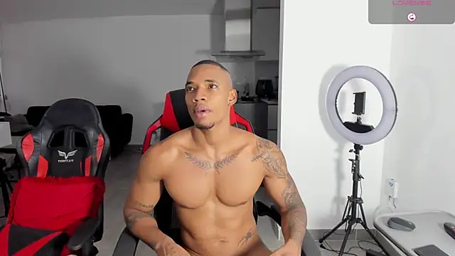 TROYWESLY- online show from 07-25-26, 11:13