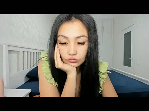 Missykitty01 online show from 10-14-25, 11:05