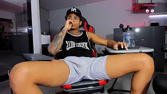 Snapshot of daikokuten_ chatting on 01-22-25, 01:10 daikokuten  online show from 01-22-25, 01:10