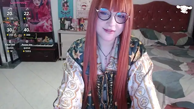 Avril2001 online show from 10-26-25, 12:27