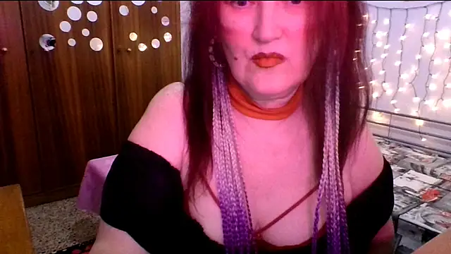 Snapshot of SabrinaXlovess chatting on 05-04-26, 04:03 SabrinaXlovess online show from 05-04-26, 04:03