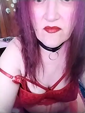 Snapshot of SabrinaXlovess chatting on 05-18-26, 05:19 SabrinaXlovess online show from 05-18-26, 05:19