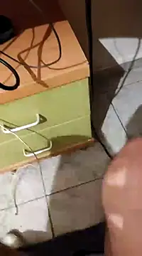 skrigul12 online show from 02-14-25, 08:37