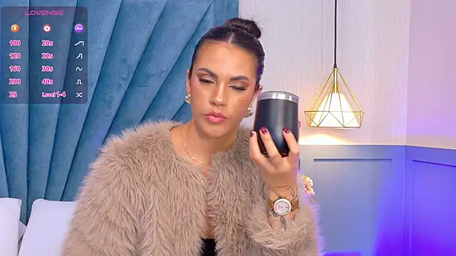 Camille Torres online show from 02-26-25, 04:03