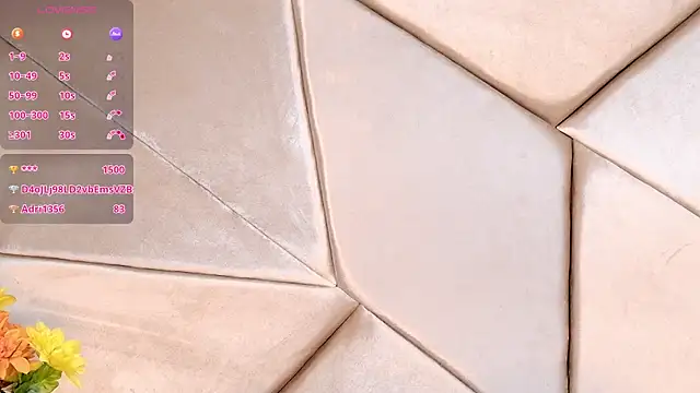 Camille Torres online show from 09-17-25, 01:24