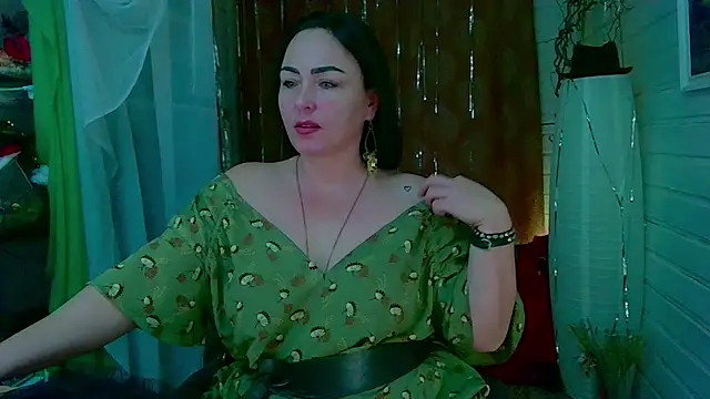 Snapshot of _Cloud_Atlas_ chatting on 12-22-24, 07:00  Cloud Atlas  online show from 12-22-24, 07:00