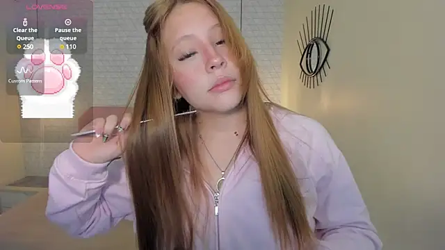 Kittytimberlake online show from 03-30-26, 01:12