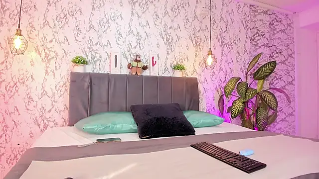 aihnoa split online show from 10-11-25, 12:58