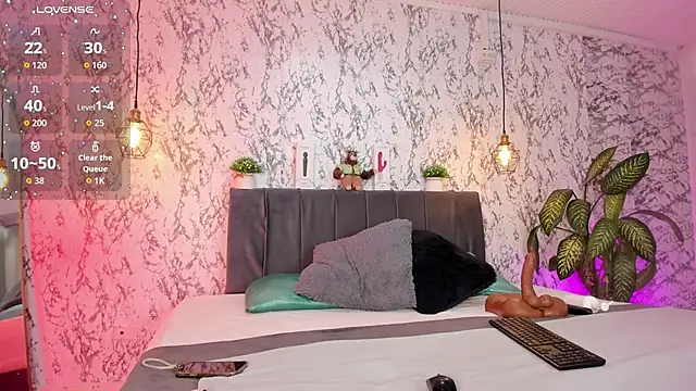 aihnoa split online show from 10-18-25, 12:28