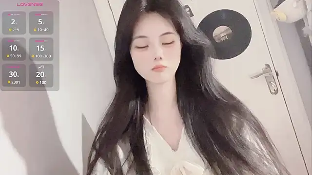 Qedgjwyz1 online show from 02-20-25, 10:16