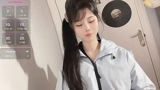 Qedgjwyz1 online show from 02-27-25, 01:27