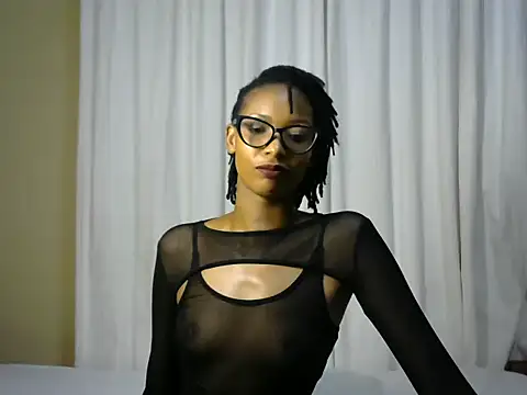 StarBarbiee online show from 10-21-25, 07:03