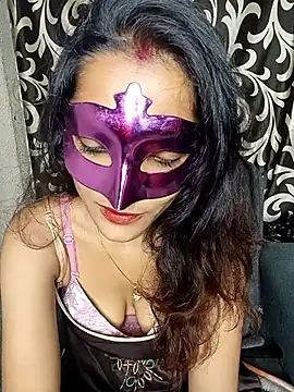 REVA DARLING online show from 10-29-25, 01:24