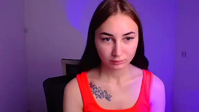 Jennifer Blum online show from 12-28-24, 06:39