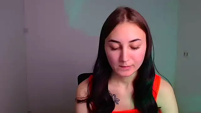 Jennifer Blum online show from 12-28-24, 09:42