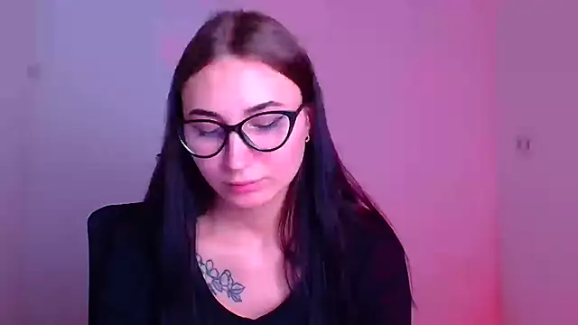 Jennifer Blum online show from 01-22-25, 03:51