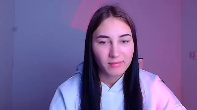 Jennifer Blum online show from 01-24-25, 06:14