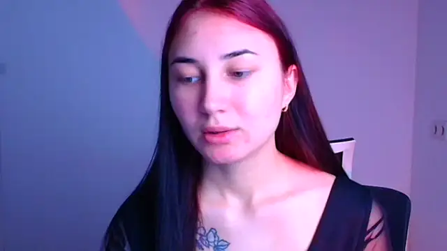 Jennifer Blum online show from 02-05-25, 06:02