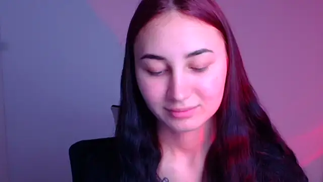 Jennifer Blum online show from 02-12-25, 06:08