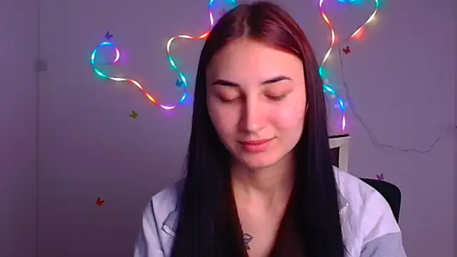 Jennifer Blum online show from 03-03-25, 06:22