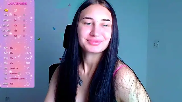 Jennifer Blum online show from 09-13-25, 05:07