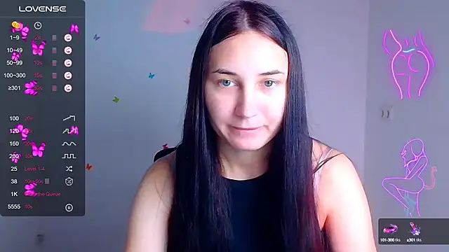 Jennifer Blum online show from 09-22-25, 05:09