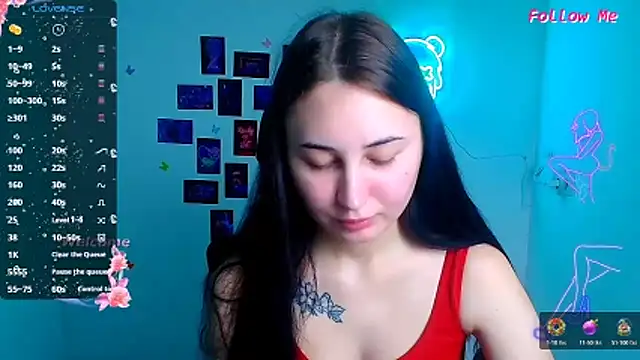 Jennifer Blum online show from 11-17-25, 12:33