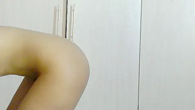 Destiny Desire online show from 03-10-26, 04:56