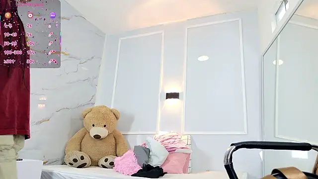 zorravioletta1 online show from 03-27-26, 12:05