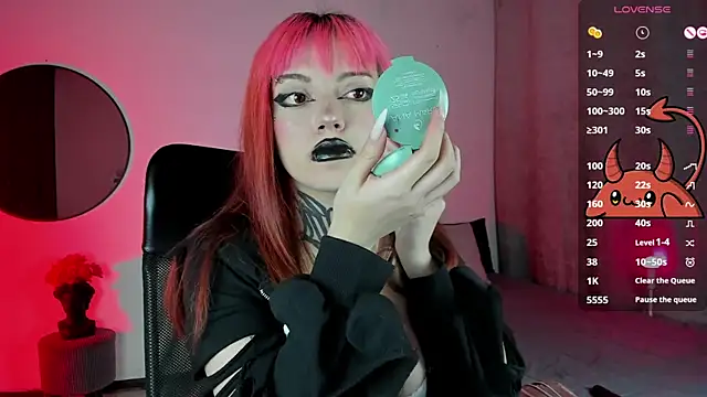 LilithMadness online show from 03-09-25, 03:32