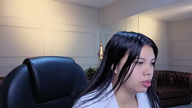 ISA  CUTEE online show from 11-18-25, 07:18