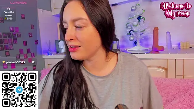 Snapshot of Kruela_Eva chatting on 01-06-25, 02:37 Kruela Eva online show from 01-06-25, 02:37