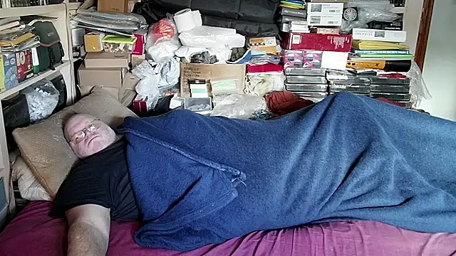 hadeszeuss2 online show from 01-18-25, 03:05