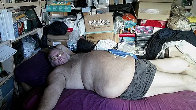 hadeszeuss2 online show from 11-14-25, 03:11