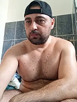 Snapshot of Mirkoxxx@xh chatting on 07-03-26, 08:32 Mirkoxxxxh online show from 07-03-26, 08:32