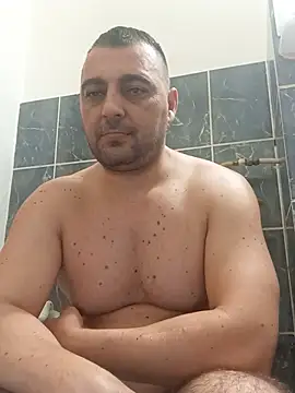 Snapshot of Mirkoxxx@xh chatting on 07-08-26, 06:23 Mirkoxxxxh online show from 07-08-26, 06:23
