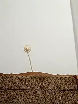 Snapshot of Mirkoxxx@xh chatting on 07-21-26, 07:16 Mirkoxxxxh online show from 07-21-26, 07:16