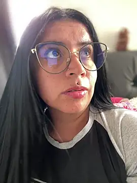 Devilsweet17 online show from 04-11-26, 08:35