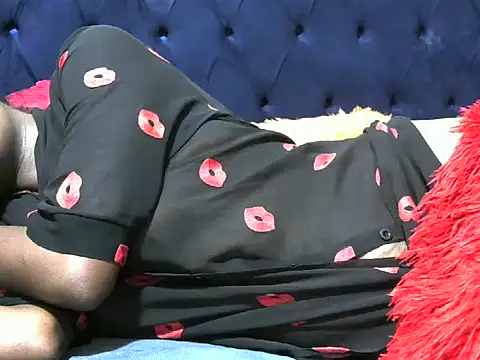 Creamy dolly online show from 01-17-26, 09:47