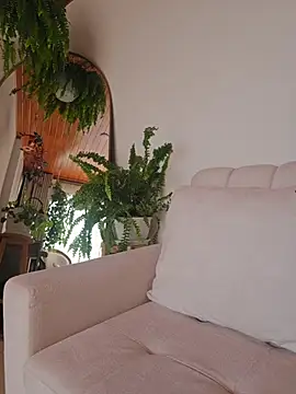 Karen San Miguel online show from 04-03-26, 08:51