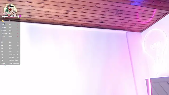 UniversitygirlQS online show from 12-27-24, 10:45